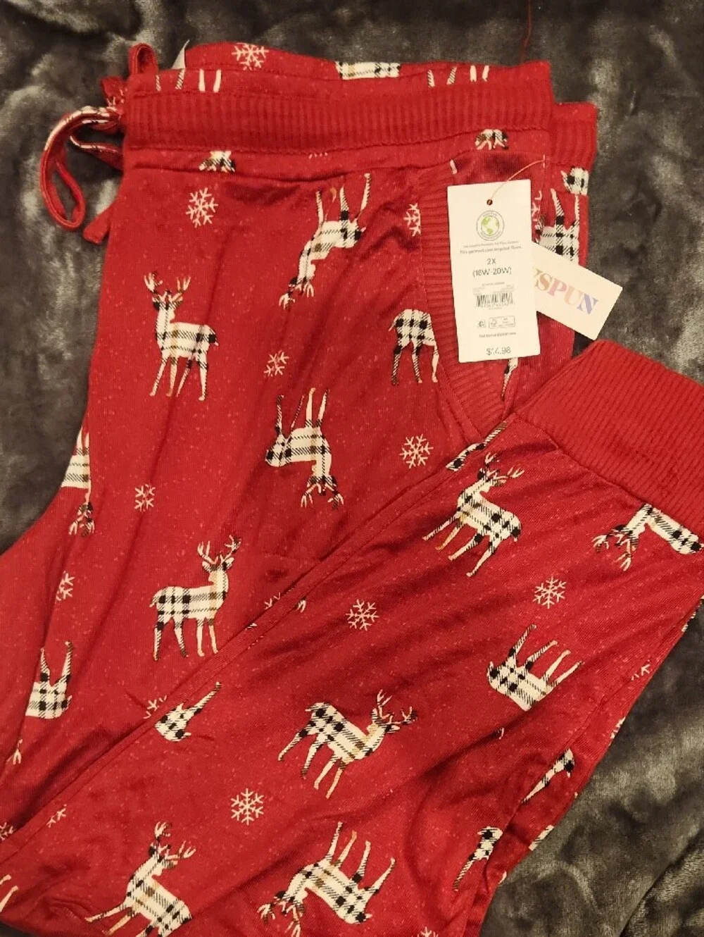 Joyspun cozy red